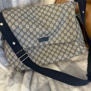 Gucci Beige Canvas Messenger Bag with Navy Strap